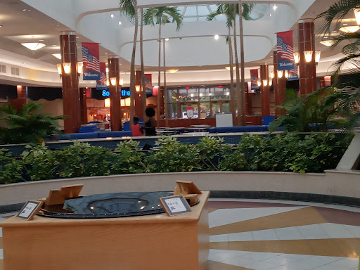 Shopping Mall «Military Circle Mall», reviews and photos, 880 North Military Highway, Norfolk, VA 23502, USA