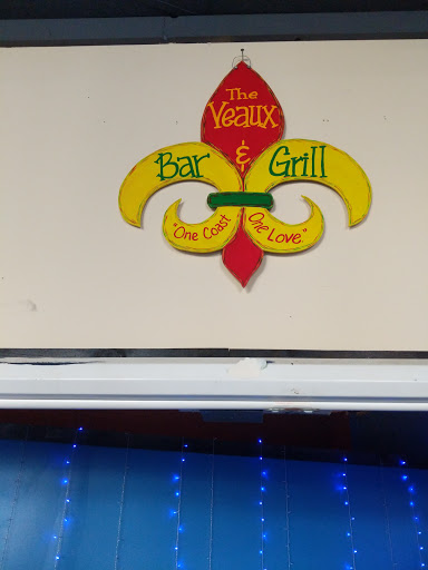 Gay Bar «The Veaux Bar & Grill», reviews and photos, 285 Oak St, Biloxi, MS 39530, USA