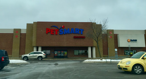 Pet Supply Store «PetSmart», reviews and photos, 5640 Cedar Lake Rd, Minneapolis, MN 55416, USA