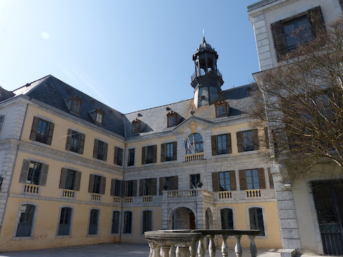 Hôtel de Lassus à Montréjeau
