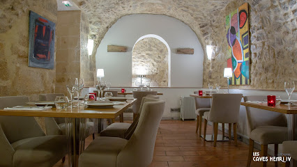 Restaurant LES CAVES HENRI IV - 32 Rue Espariat, 13100 Aix-en-Provence, France