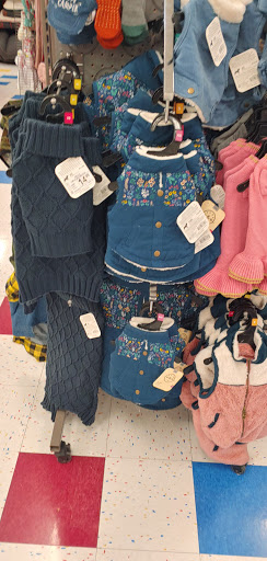 Pet Supply Store «Petco Animal Supplies», reviews and photos, 2021 Evergreen Ave, Modesto, CA 95350, USA