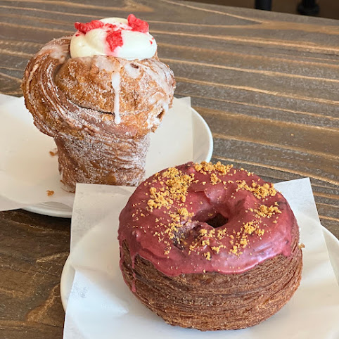 Twisted Croissant & Patisserie by null