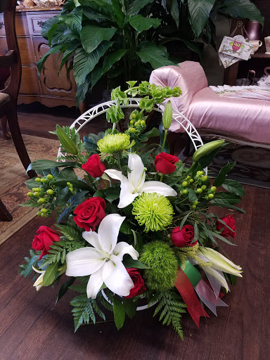 Florist «Lily & Vine floral Design», reviews and photos, 405 Migeon Ave, Torrington, CT 06790, USA