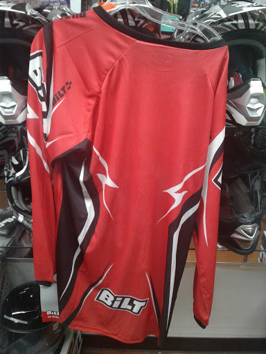 Motorcycle Parts Store «Cycle Gear», reviews and photos, 1765 NE 163rd St, North Miami Beach, FL 33162, USA