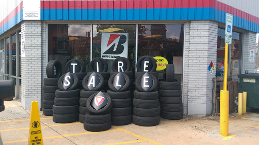 Tire Shop «Firestone Complete Auto Care», reviews and photos, 700 N 2nd St, Harrisburg, PA 17102, USA