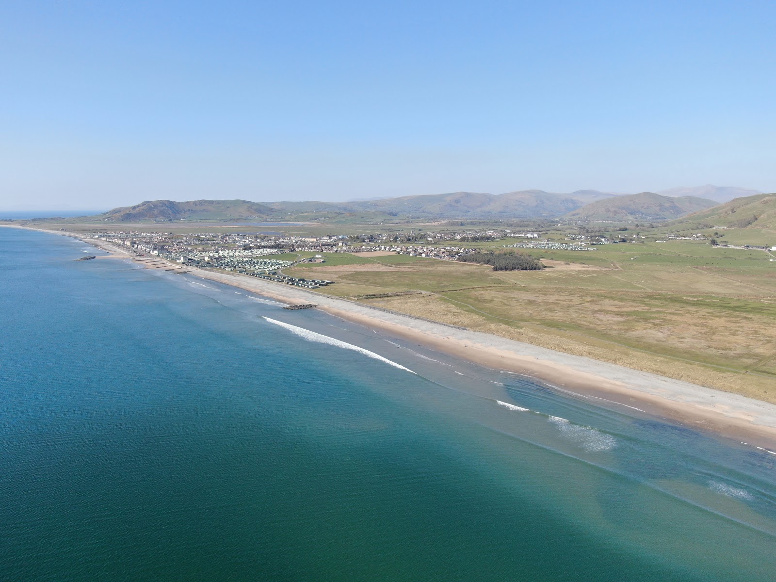 Tywyn beach photo #8