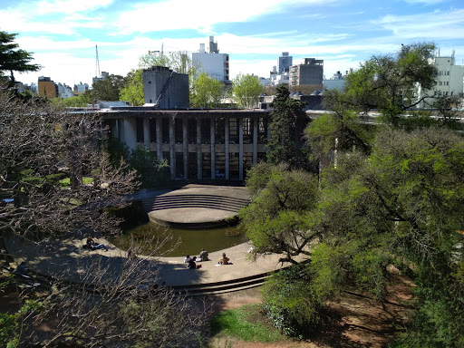 Facultad de Arquitectura, Diseño y Urbanismo