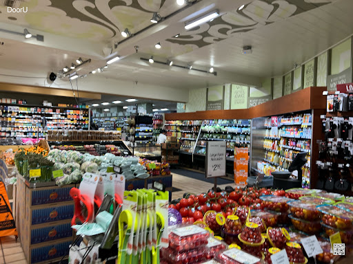 Grocery Store «Whole Foods Market», reviews and photos, 239 N Crescent Dr, Beverly Hills, CA 90210, USA