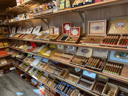 Cigar Shop «The Club Smoke Shop & gifts», reviews and photos, 3920-3 Broad St, San Luis Obispo, CA 93405, USA