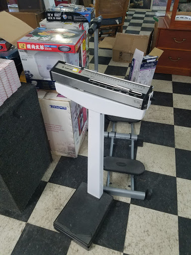 Thrift Store «Sun Rise Thrift Store», reviews and photos, 1880 S Havana St, Aurora, CO 80012, USA