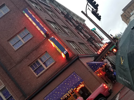 Live Music Venue «McMenamins Crystal Ballroom», reviews and photos, 1332 W Burnside St, Portland, OR 97209, USA