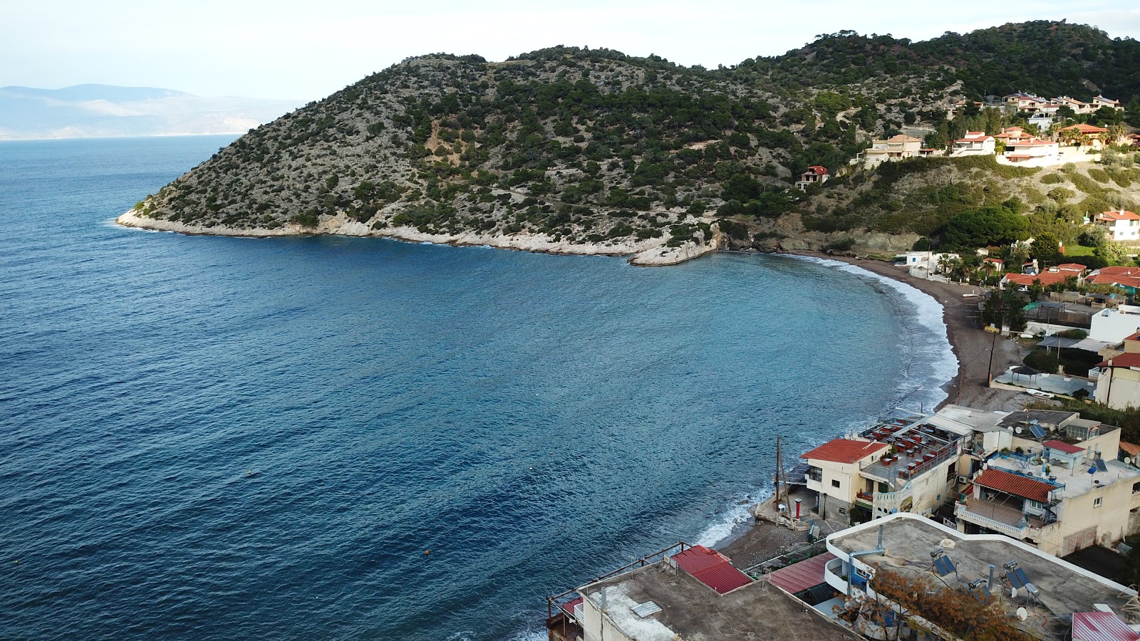 Foto af Agios Sotira beach med turkis rent vand overflade