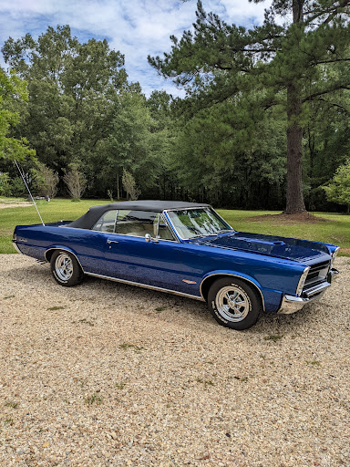 Velocity Detailing en Covington