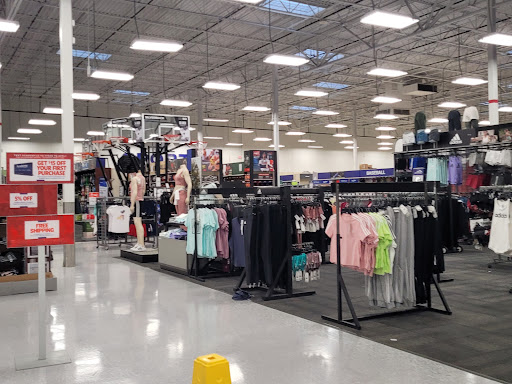Sporting Goods Store «Academy Sports + Outdoors», reviews and photos, 5400 Brodie Ln, Sunset Valley, TX 78745, USA