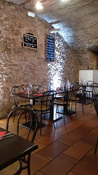 Atmosphère du Restaurant de spécialités provençales Chez David à Cagnes-sur-Mer - n°13
