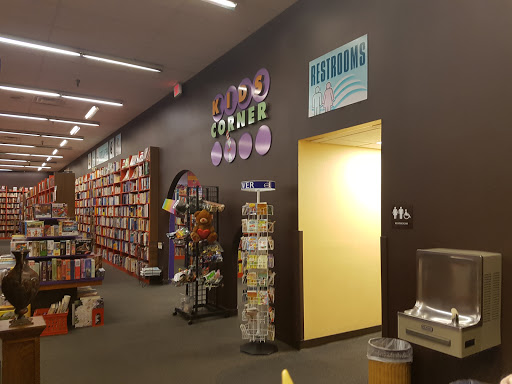Book Store «Bookmans Mesa Entertainment Exchange», reviews and photos, 1056 S Country Club Dr, Mesa, AZ 85210, USA