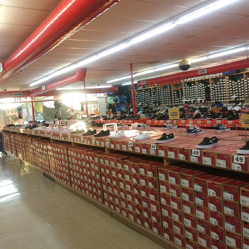 Shoe Store «Shoe City - Orange», reviews and photos, 969 N Tustin St, Orange, CA 92867, USA