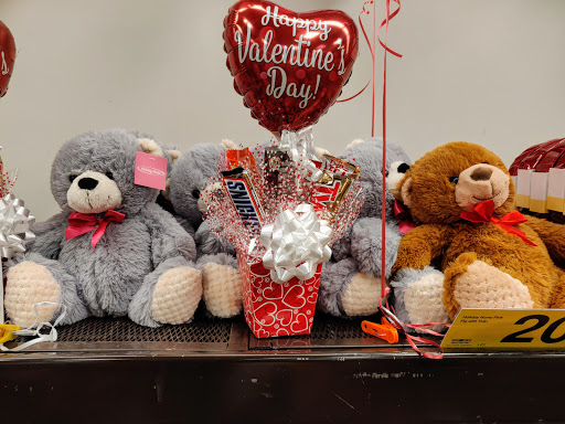 Grocery Store «Ralphs», reviews and photos, 16225 Sierra Lakes Pkwy, Fontana, CA 92336, USA