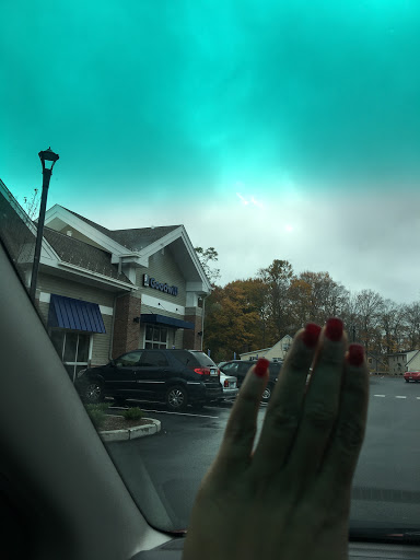 Thrift Store «Goodwill Monroe Store & Donation Station», reviews and photos, 252 Monroe Turnpike, Monroe, CT 06468, USA