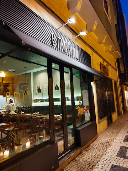 Emotivo Restaurante - Rua do Rosário 124, 4050-520 Porto, Portugal