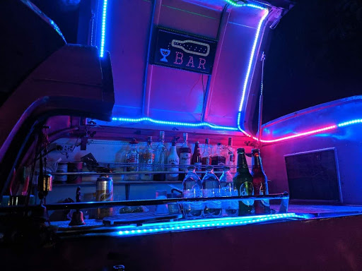 J's Bar