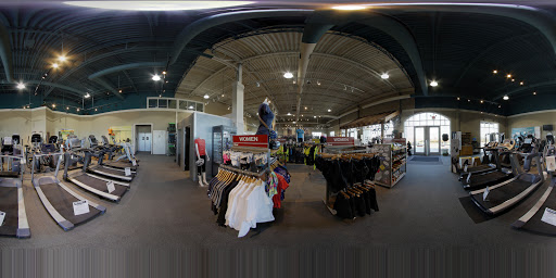 Bicycle Store «Bicycle Garage Indy & BGI Fitness - Greenwood», reviews and photos, 997 E County Line Rd, Greenwood, IN 46143, USA