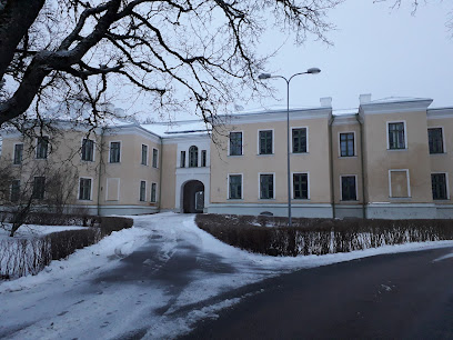 Tallinna Tehnikakõrgkooli teenusmajanduse instituut