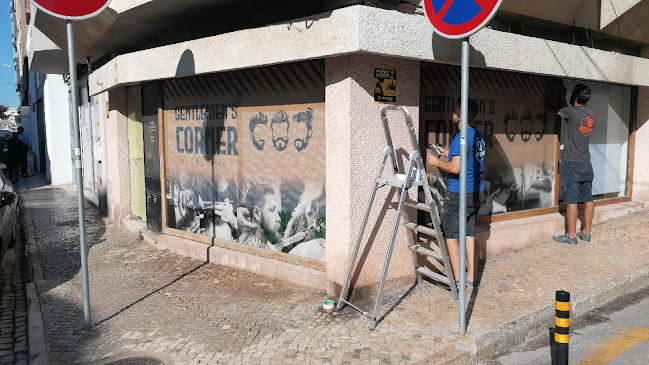 Gentlemen's corner barbershop