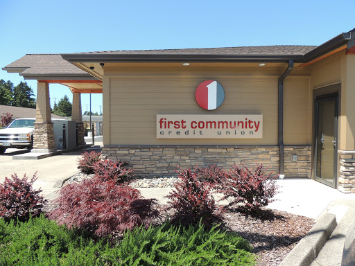 First Community Credit Union in Reedsport, Oregon
