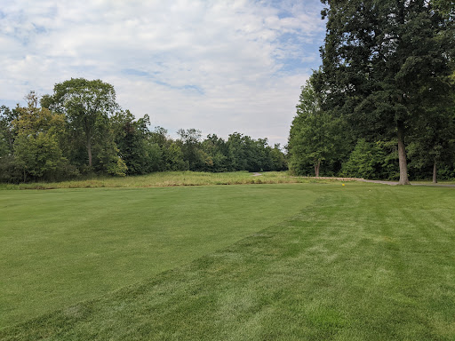 Golf Course «Pierce Lake Golf Course», reviews and photos, 1175 South Main Street, Chelsea, MI 48118, USA