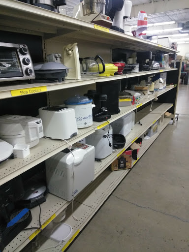 Thrift Store «Good Samaritan Thrift Shop», reviews and photos, 445 B St, Yuba City, CA 95991, USA