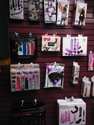 Lingerie Store «Eves Garden», reviews and photos, 605 W Lincoln Ave, Yakima, WA 98902, USA