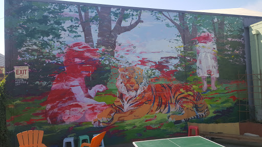 Car Dealer «Classic Cars West», reviews and photos, 411 26th St, Oakland, CA 94612, USA