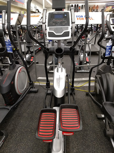 Sporting Goods Store «Academy Sports + Outdoors», reviews and photos, 4232 Ambassador Caffery Pkwy, Lafayette, LA 70508, USA