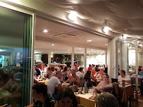 Atmosphère du Restaurant de fruits de mer Chez Aldo à Marseille - n°5