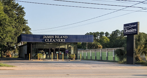 Dry Cleaner «James Island Cleaners», reviews and photos, 1947 Maybank Hwy, Charleston, SC 29412, USA