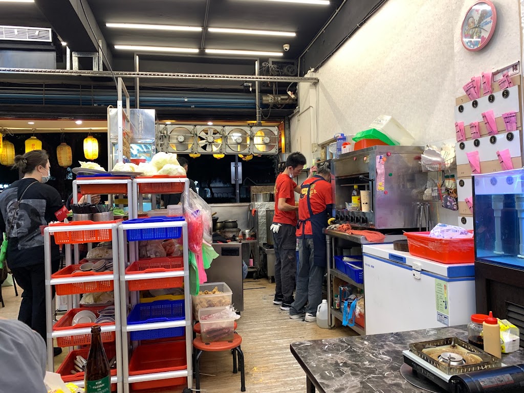 老主顧炭燒紅蟳薑母鴨總店 的照片