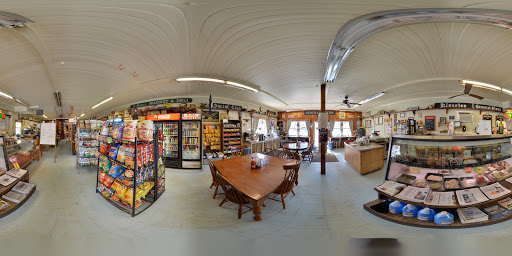 Grocery Store «Riverton General Store», reviews and photos, 2 Main St, Barkhamsted, CT 06063, USA