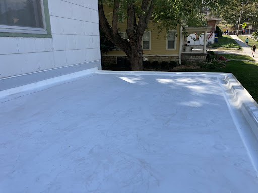 Roofing Contractor «Christian Brothers Roofing LLC», reviews and photos, 6309 NW Kelly Dr #3, Parkville, MO 64152, USA