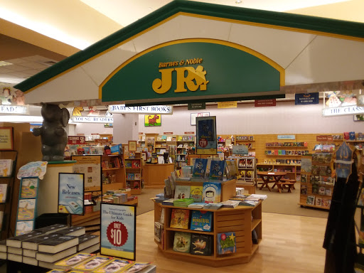 Barnes & Noble, 4485 Virginia Beach Blvd, Virginia Beach, VA 23462, USA, 
