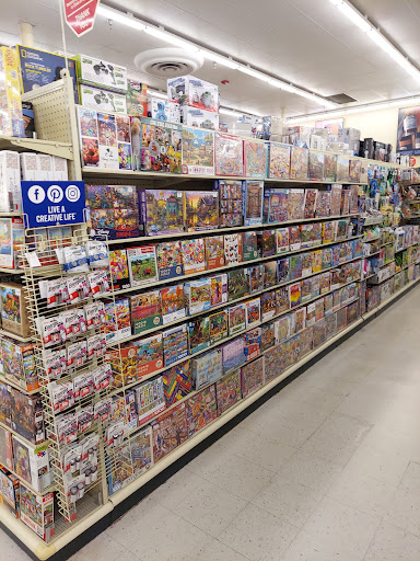 Craft Store «Hobby Lobby», reviews and photos, 910 Great E Plaza, Niles, OH 44446, USA