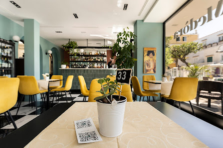 Medora - Restaurant e Cocktail Bar Corso Vittoria Colonna, 127, 80077 Ischia NA, Italia