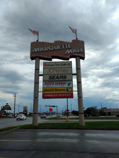Shopping Mall «Marquette Mall and Office Tower», reviews and photos, 450 St John Rd #202, Michigan City, IN 46360, USA