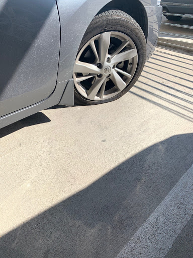 Tire Shop «Discount Tire Store - McKinney, TX», reviews and photos, 2751 S Central Expy, McKinney, TX 75070, USA