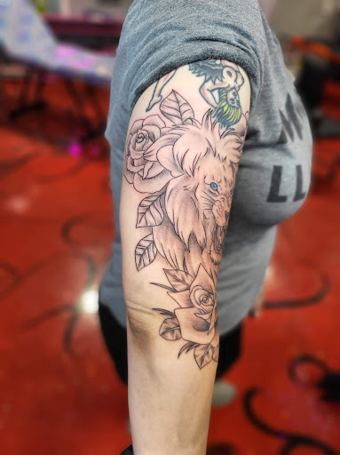Explore women tattoo ideas, creative tattoo ideas in Stuart, available at Kenny Tats Inkcorporated