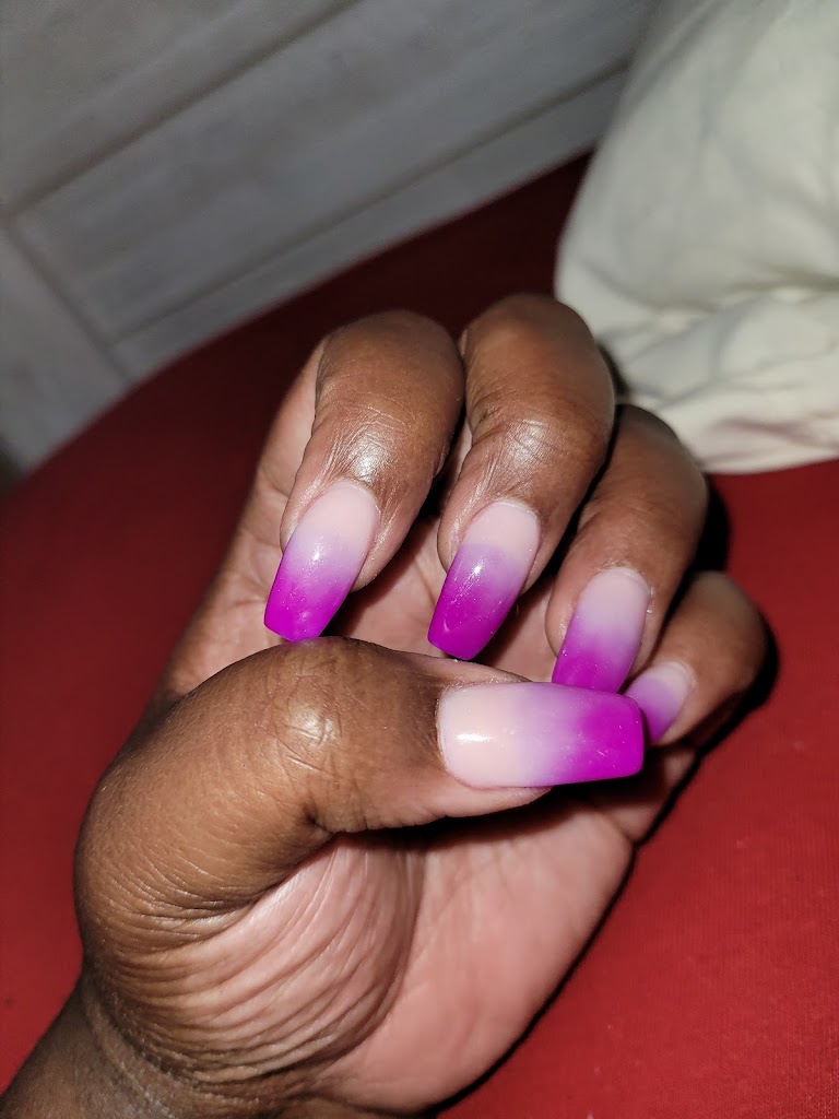 Hollywood Nails and Spa Kernersville, NC 27284 Services and Reviews