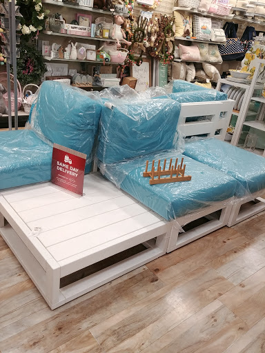 Department Store «HomeGoods», reviews and photos, 4155 9th St N, Naples, FL 34103, USA