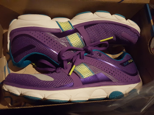 Sporting Goods Store «Geneva Running Outfitters», reviews and photos, 221 W State St, Geneva, IL 60134, USA