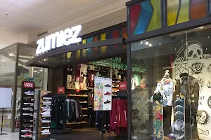 Zumiez image